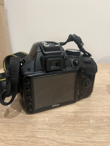 Nikon d3200 obbiettivo - +,